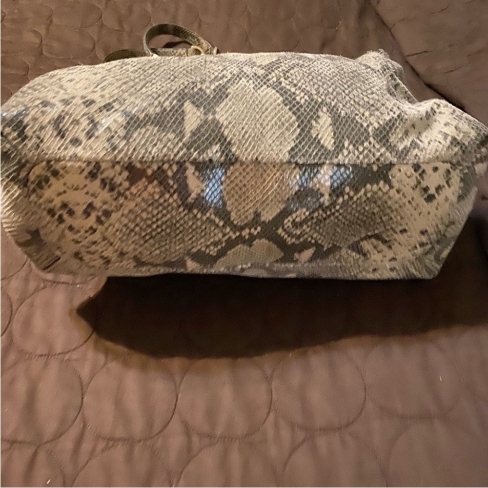 Tory Burch (python) carry all - Picture 3 of 4